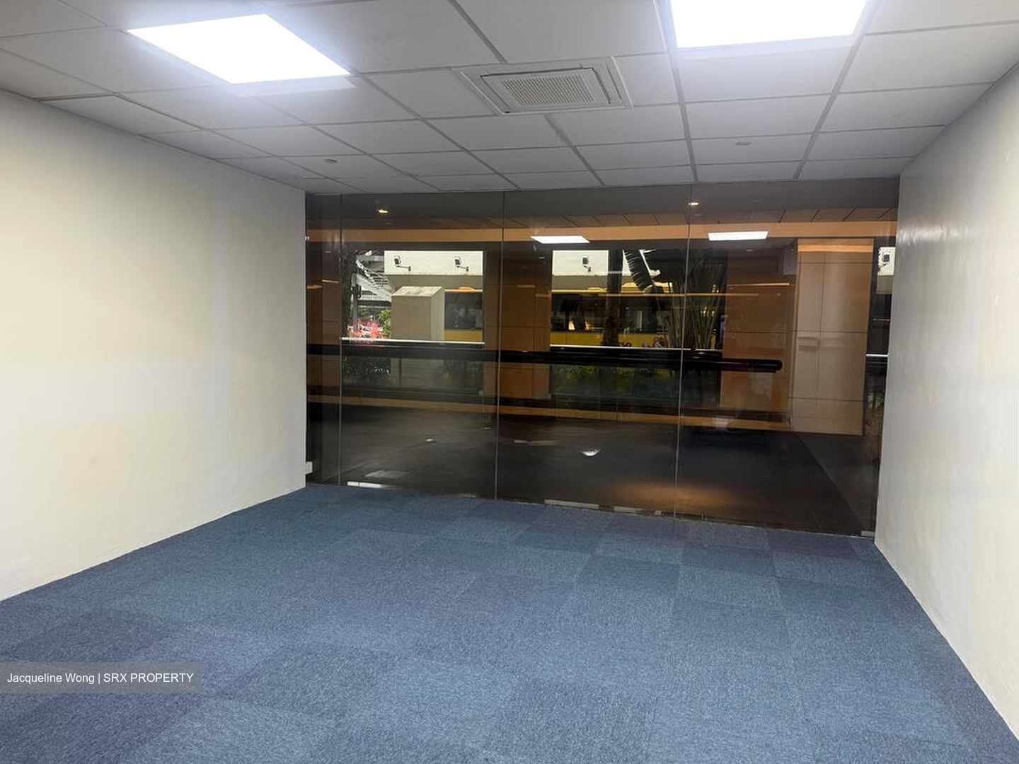 Holiday Inn Parkview (D9), Shop House #453514481